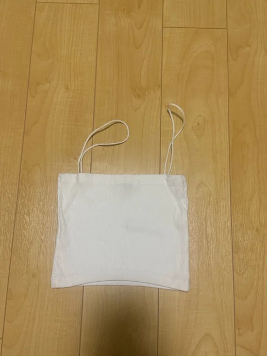 White Ribbed Spaghetti Strap Crop Top - Picture 3 of 4